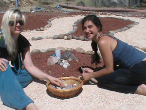 Rev. Shannon MD Smith and her Priestess Ordinee, Rev. Liz Sciore-Jones at the Heart of the Ankh Labyrinth